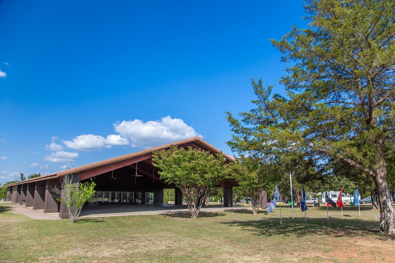 Lake Texoma Camping Resort Cabin 4 Willow Spring Exterior foto
